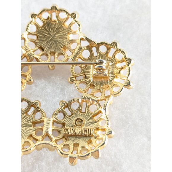 Open Gold Tone and Marbled Pink Tone Brooch - Picture 8 of 9